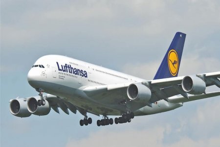 “Lufthansa”nın təyyarəsi Bakıya təcili eniş edib - SƏBƏB