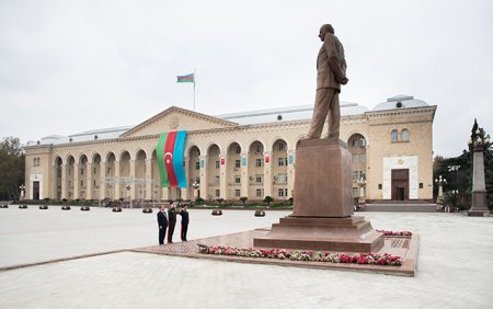 Vilayət Eyvazov polis rəislərinə tapşırıqlar verdi - Fotolar