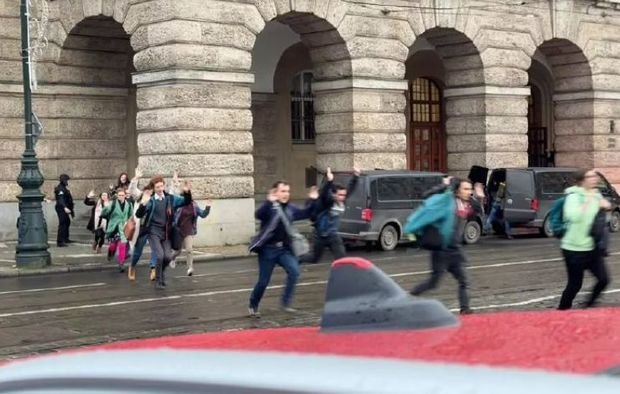 Çexiyada universitetdəki atışmada 10 nəfər ölüb - YENİLƏNİB +FOTO