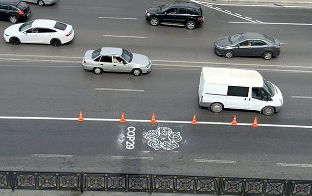 Bakıda COP29 zolağı çəkildi - Video